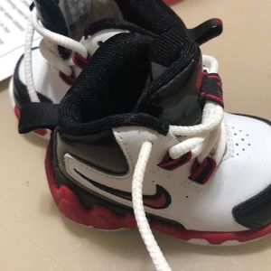 Toddler shoe  size 2 in white, black, white